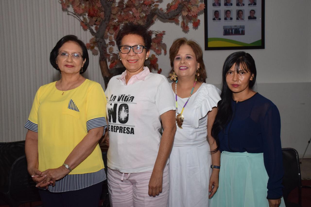 Líderesas , Dina Maria Zúñiga Ramos, Maria Tránsito Bonilla ,Maria Nelly Pulido y Patricia Solano.